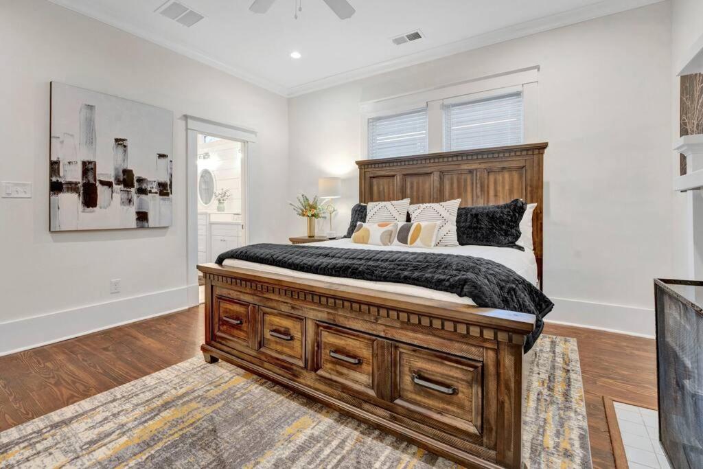 The Victorian - Elegant 3Br Home Near Overton Memphis Exteriér fotografie